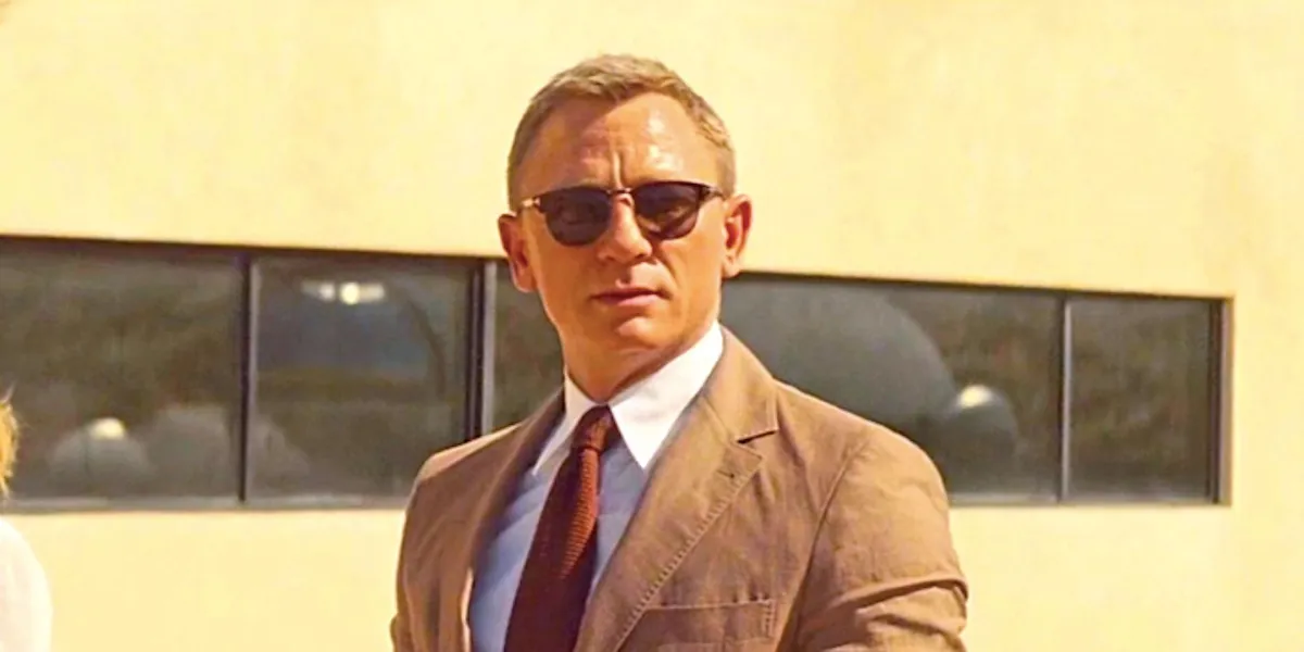 Daniel Craig